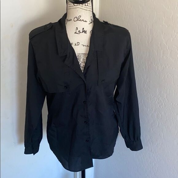 Vintage Diane Von Furstenberg Vintage Black Button Closure Shirt Minimalist - Picture 1 of 8